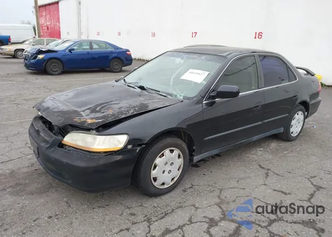 1999 Honda Accord Lx z USA, uszkodzony, nr VIN JHMCG5648XC035358